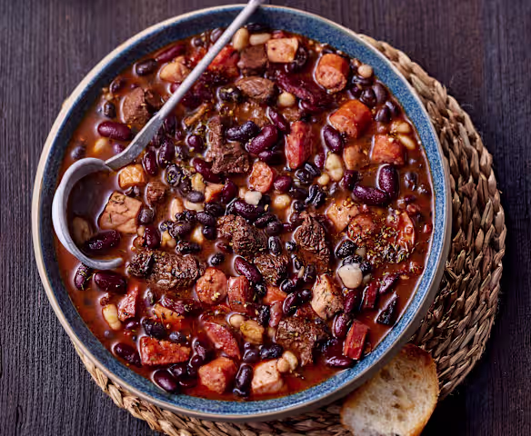 Prato de Feijoada Completa